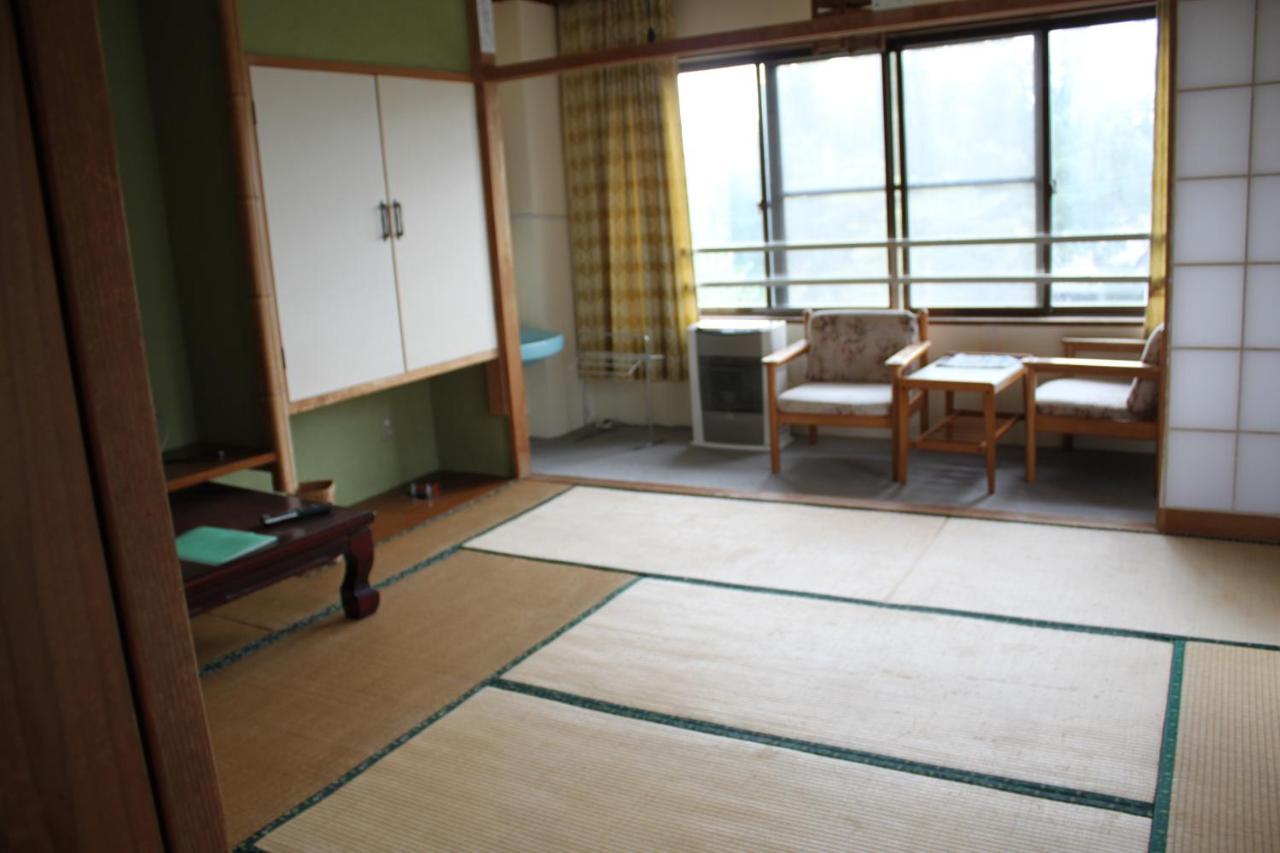 Cafe Cerisier栖里時絵 Otel Myōkō Dış mekan fotoğraf